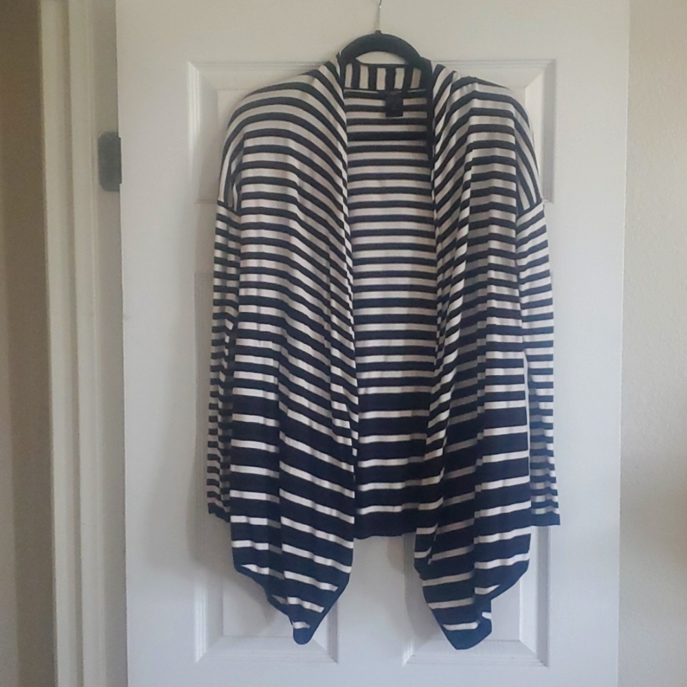 Ann Taylor long sleeve open sweater